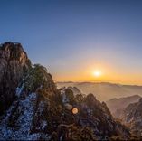 黃山最險峻天都峰「復出」 教3小時內登頂